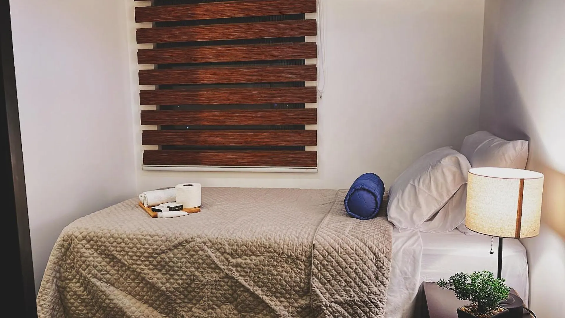 Apartamento En Centro De La Ciudad De Guatemala Zona 10 Edificio Eon Guatemala